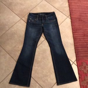 American Eagle jeans -Artist style -super stretch